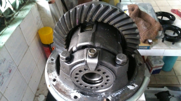 เฟืองท้าย 8:39 เต็ด ปาเจโร่โชกุน