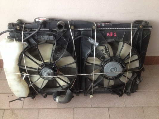 หม้อน้ำ HONDA ODYSSY RB1 ครบชุดพัดลมเเผงเเอรของเก่าญี่ปุ่นเเท้สภาพสวย