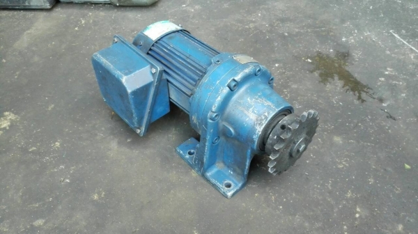Sale>> มอเตอร์เกียร์ Sumitomo Cyclo Drive 0.5 HP. 380V. อัตราทด 1:35 วิ่งเงียบ 089-2499-123 นครปฐม