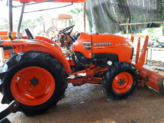 ขายkubota l3608 พร้อมดันหน้า พร้อมใช้งาน 0884267077