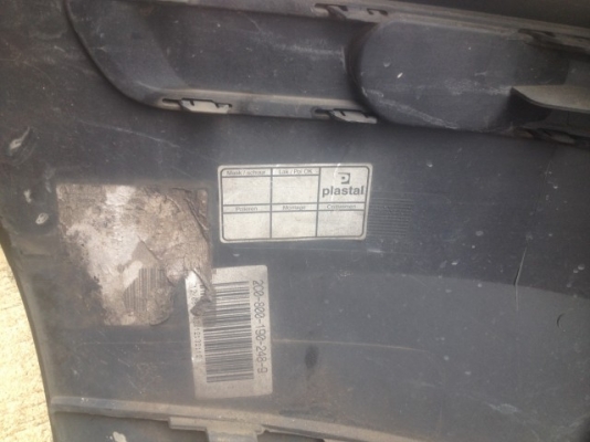 กันชนหน้า VOLVO V70 กระจังหน้าสปรอทไลทครบเก่าญี่ปุ่นสภาพสวย กันชนหน้า VOLVO V70 กระจังหน้าสปรอทไลทครบเก่าญี่ปุ่นสภาพสวย