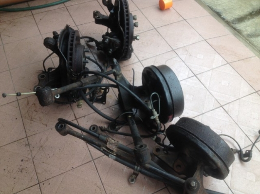 ดุมหน้าหลัง TOYOTA ST190 ของเก่าญี่ปุ่นสภาพตามรูปยกชุด