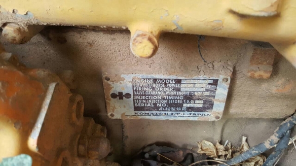 ขายแทรคเตอร์ KOMATSU D20P-3 เอกสารสัญญาซื้อขาย ราคาต่อรองได้