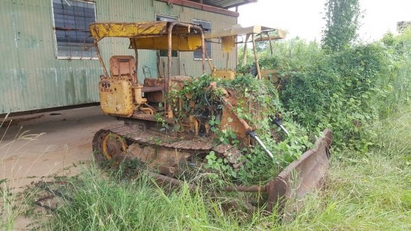 ขายแทรคเตอร์ KOMATSU D20P-3 เอกสารสัญญาซื้อขาย ราคาต่อรองได้