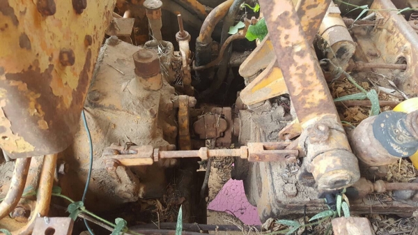 ขายแทรคเตอร์ KOMATSU D20P-3 เอกสารสัญญาซื้อขาย ราคาต่อรองได้