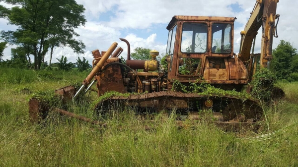 ขายแทรคเตอร์ KOMATSU D60-16 เก่านอก เอกสารใบอินวอยซ์ เครื่องคัมมิน ช่วงล่างดี รถใช้งานได้ปกติครับ ขายแทรคเตอร์ KOMATSU D60-16 เก่านอก เอกสารใบอินวอยซ์ เครื่องคัมมิน ช่วงล่างดี รถใช้งานได้ปกติครับ
