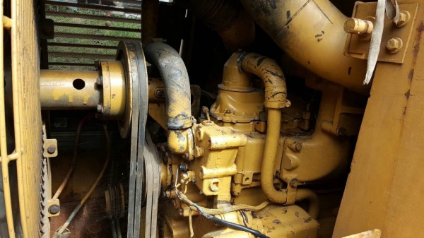 ขายแทรตเตอร์ CAT 953 เก่านอก เอกสารใบอินวอยซ์ สภาพสวยพร้อมใช้งาน ราคาต่อรองได้ครับ ขายแทรตเตอร์ CAT 953 เก่านอก เอกสารใบอินวอยซ์ สภาพสวยพร้อมใช้งาน ราคาต่อรองได้ครับ