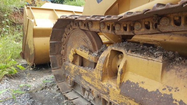 ขายแทรตเตอร์ CAT 953 เก่านอก เอกสารใบอินวอยซ์ สภาพสวยพร้อมใช้งาน ราคาต่อรองได้ครับ ขายแทรตเตอร์ CAT 953 เก่านอก เอกสารใบอินวอยซ์ สภาพสวยพร้อมใช้งาน ราคาต่อรองได้ครับ