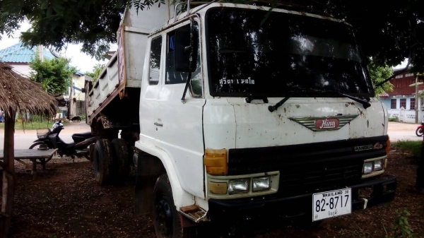 ขาย 6 ล้อดั้ม ยาง 825/16 HINO FD172B เครื่อง HO7C 180 แรงม้า เกียร์ HO คัสซีสวยตลอดเส้น พาวเวอร์ ทะเบียนพร้อมโอน ขาย 6 ล้อดั้ม ยาง 825/16 HINO FD172B เครื่อง HO7C 180 แรงม้า เกียร์ HO คัสซีสวยตลอดเส้น พาวเวอร์ ทะเบียนพร้อมโอน