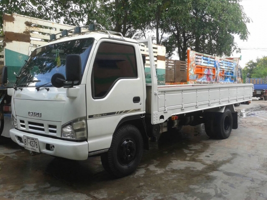 ขาย 6 ล้อ ISUZU NPR 130 ปี 50 กระบะยาว 5 เมตร เครื่องดี คัสซีสวยตลอดเส้น ทะเบียนพร้อมโอน ราคาคุยกันได้ครับ