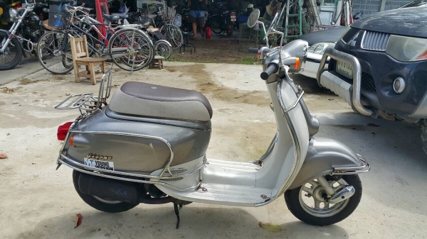 Honda giorno50cc2t Honda giorno50cc2t