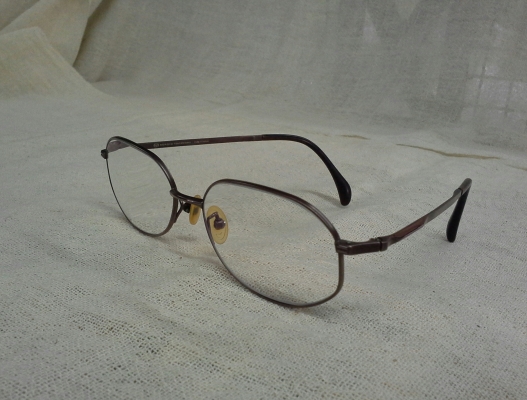 แว่นสายตายาวอิตาเลียน ไททาเนียม 100\% SERGIO TACCHINI