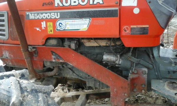 ขาย คูโบต้า M 5000 รถไถ