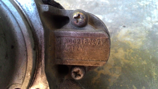 ขาย ไดร์สตาร์ท มิตซูบิชิมอเตอร์สตาร์ทรถยนต์m002t87271wl0218400aสำหรับfordranger