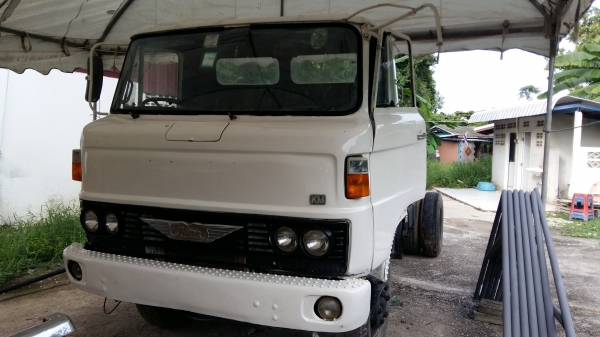 ขายด่วนครับ HINO KM310 เครื่องเดิม QC100 หัวคัสชี หัวทำสีใหม่ ครับ