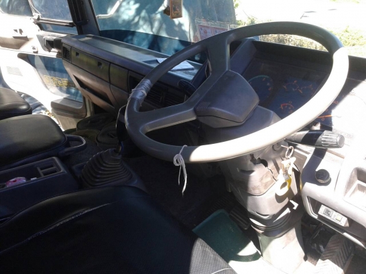 HINOรถบรรทุก  10 ล้อ แบบหัวลาก  ขายหัว