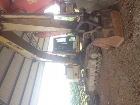ขาย Komatsu Pc200 รุ่น 6 พร้อมใช้งาน ราคา 980,000 บาท ขาย Komatsu Pc200 รุ่น 6 พร้อมใช้งาน ราคา 980,000 บาท
