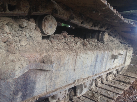 ขาย Komatsu Pc200 รุ่น 6 พร้อมใช้งาน ราคา 980,000 บาท ขาย Komatsu Pc200 รุ่น 6 พร้อมใช้งาน ราคา 980,000 บาท