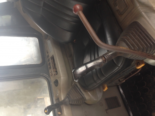 ขาย Komatsu Pc200 รุ่น 6 พร้อมใช้งาน ราคา 980,000 บาท ขาย Komatsu Pc200 รุ่น 6 พร้อมใช้งาน ราคา 980,000 บาท