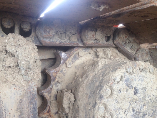 ขาย Komatsu Pc200 รุ่น 6 พร้อมใช้งาน ราคา 980,000 บาท ขาย Komatsu Pc200 รุ่น 6 พร้อมใช้งาน ราคา 980,000 บาท