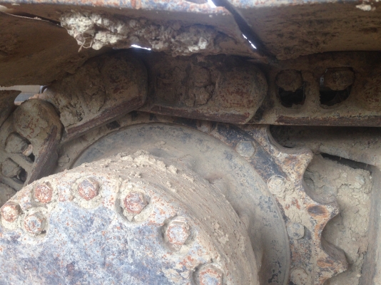 ขาย Komatsu Pc200 รุ่น 6 พร้อมใช้งาน ราคา 980,000 บาท ขาย Komatsu Pc200 รุ่น 6 พร้อมใช้งาน ราคา 980,000 บาท