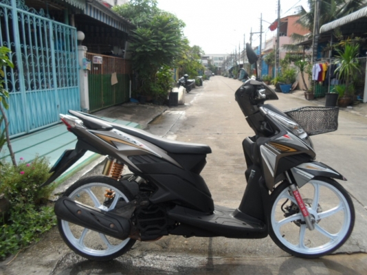 ขายฮอนด้าคลิกไอคอมบายเบรคปี53 พร้อมใช้งาน