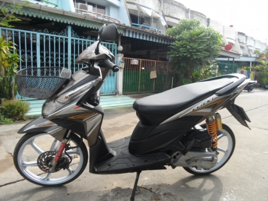 ขายฮอนด้าคลิกไอคอมบายเบรคปี53 พร้อมใช้งาน