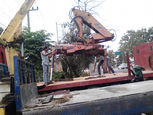 ขายเฮี๊ยบ 3 TON อุปกรณ์ครบ ด่วนๆๆ