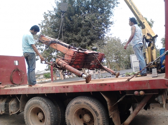 ขายเฮี๊ยบ 3 TON อุปกรณ์ครบ ด่วนๆๆ