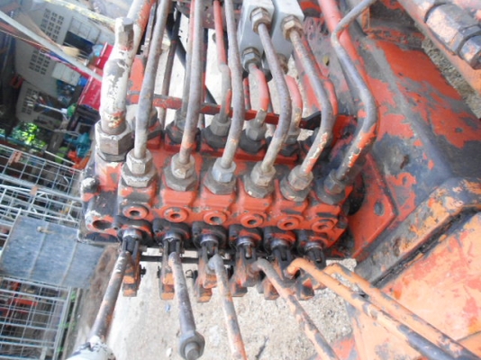 ขายเฮี๊ยบ 3 TON อุปกรณ์ครบ ด่วนๆๆ