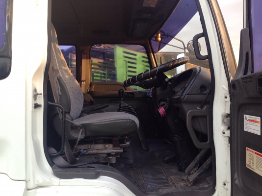 10หัวลากISUZU320HP 10หัวลากISUZU320HP