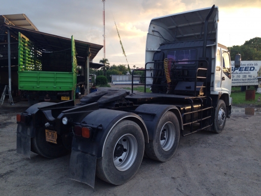 10หัวลากISUZU320HP 10หัวลากISUZU320HP