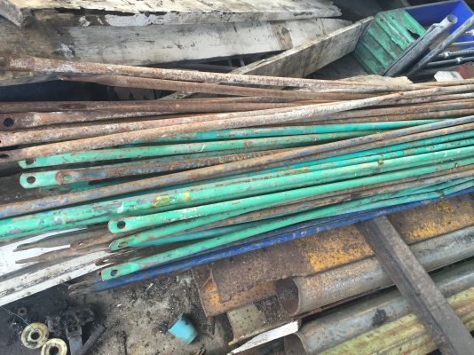 ขายนั่งร้านมือสอง ข้อต่ออุปรกรณ์ครบครับ ชุดละ1100บาท