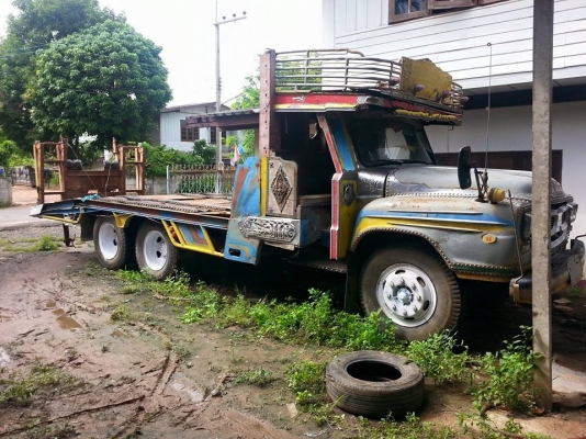 ขายเทรลเลอร์2เพลา เครื่อง165แรง สภาพพร้อมใช้งาน เอกสารพร้อมโอน สนใจโทร 090-8588220คุณนะ 093-3258446คุณบิว หรือเข้าดูสินค้าอื่นๆได้ที่ www.truck.in.th/498 หรือเพจFacebook ณรงค์ ซื้อขายรถมือสอง (เว็บไซต์ส่วนตัว) หรือFacebook ตลาดรถมือสอง คุณนะ