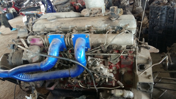 ขายด่วนเครื่องHINO PO9 320แรง เครืองติดได้ใช้งานได้