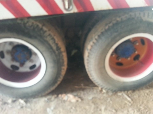 ขายเทรลเลอร์2เพลา เครื่อง168แรง EH700 เครื่องดีแคชซีสวย สภาพพร้อมใช้งาน เอกสารพร้อมโอน สนใจโทร 090-8588220คุณนะ 093-3258446คุณบิว หรือเข้าดูสินค้าอื่นๆได้ที่ www.truck.in.th/498 หรือเพจFacebook ณรงค์ ซื้อขายรถมือสอง (เว็บไซต์ส่วนตัว) หรือFacebook ตลาดรถมื