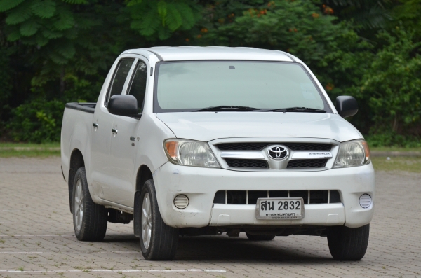 ขาย TOYOTA HILUX  VIGO 2.5 J  ดีเซล  4 ประตู 2006
