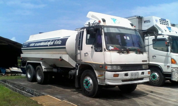 ขายรถบรรทุก 10 ล้อน้ำ HINO FM1M 220 แรงม้า ราคา 710000