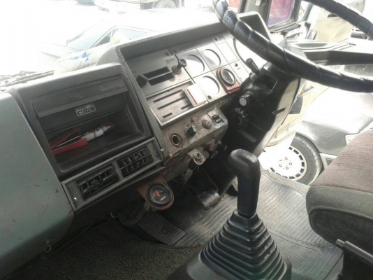 ขายรถบรรทุก 10 ล้อน้ำ HINO FM1M 220 แรงม้า ราคา 710000