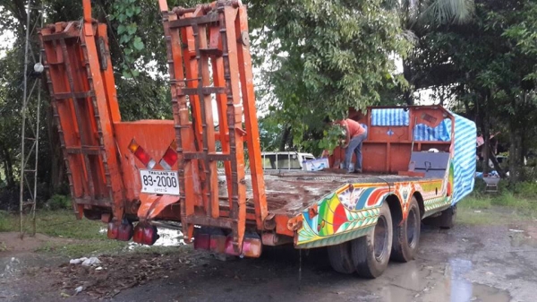 ขายเทรลเลอร์JCM 185แรง เครื่องเกียร์ของนิสสัน ช่วงล่างของไอ้หลง มีสโลเกียร์กลาง พร้อมหางบันไดไฮดรอลิก สภาพสวยพร้อมใช้งาน เอกสารพร้อมโอน สนใจโทร 090-8588220คุณนะ 093-3258446คุณบิว หรือเข้าดูสินค้าอื่นๆได้ที่ www.truck.in.th/498 หรือเพจFacebook ณรงค์ ซื้อขา ขายเทรลเลอร์JCM 185แรง เครื่องเกียร์ของนิสสัน ช่วงล่างของไอ้หลง มีสโลเกียร์กลาง พร้อมหางบันไดไฮดรอลิก สภาพสวยพร้อมใช้งาน เอกสารพร้อมโอน สนใจโทร 090-8588220คุณนะ 093-3258446คุณบิว หรือเข้าดูสินค้าอื่นๆได้ที่ www.truck.in.th/498 หรือเพจFacebook ณรงค์ ซื้อขา