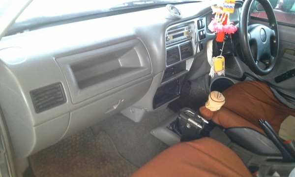 ISUZU DRAGONEYE 3.0 ปี44 ไฟฟ้า เพาเวอร์ แมก17 ยางสวย พร้อมแรงจร้า เหลืองวด130,000บาท ISUZU DRAGONEYE 3.0 ปี44 ไฟฟ้า เพาเวอร์ แมก17 ยางสวย พร้อมแรงจร้า เหลืองวด130,000บาท