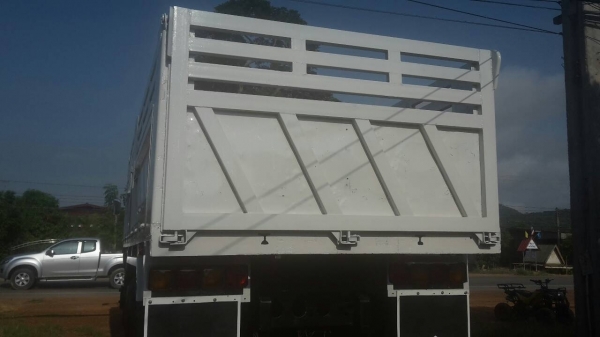 รถบรรทุก 10 ล้อดัมพ์ MITSUBISHI FN527 220 แรงม้า รถบรรทุก 10 ล้อดัมพ์ MITSUBISHI FN527 220 แรงม้า