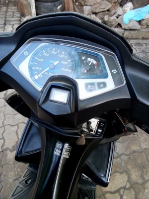 ขายลูกเดียว air blade110ตัวท็อป ปี2549 สวยๆ มีเล่มเอกสารครบ