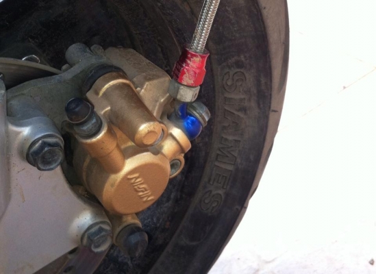 Ksr ปี 2011สตาร์ทเท้า เครื่องดี สวยๆ พร้อมใช้งาน