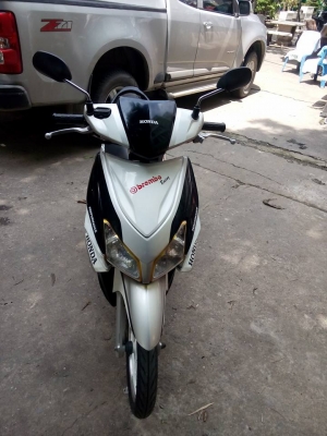 ขายลูกเดียว click lสวยๆทะเบียน222ปี2550 รถบ้านพร้อมใช้ มีเล่มเอกสารครบ