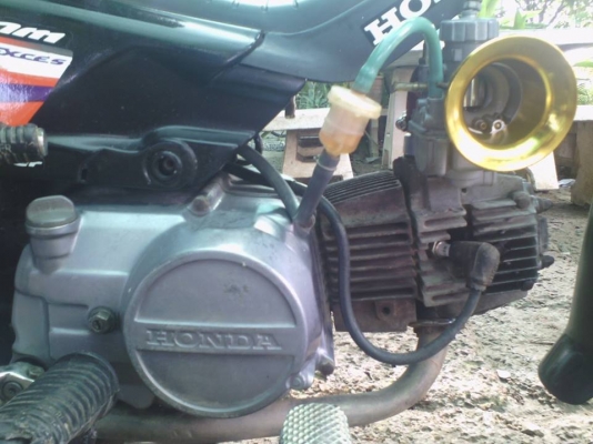 ขาย ดรีมเอ๊กเซลราคาสุดท้าย เครื่องดี ท่อผ่า (คาบูเเดช / ตะกร้าหน้า / กระจก / ล้อ / ยางหน้า-หลัง อะไหล่ของใหม่) มีสำเนาหน้าเล่ม+ใบซื้อขาย ค่าตัว 6900 บาท โทร.0898054390 โอ๋ อยู่จังหวัด ลพบุรี