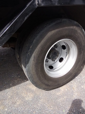 ขายหกล้อNQR175คอมมอลแรลปี51 ยางกระทะเรเดียลมิชลิน90เปอร์เซน แอร์เย็น เครื่องแน่นไม่มีไอ กระบะพร้อมคอกเหล็กสวยๆยาว5.40กว้าง2.30 รถพร้อมใช้ทะเบียนพร้อมโอน พวงมาลัยพาวเวอร์ รถห้างแท้