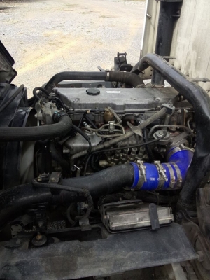 ขายหกล้อNQR175คอมมอลแรลปี51 ยางกระทะเรเดียลมิชลิน90เปอร์เซน แอร์เย็น เครื่องแน่นไม่มีไอ กระบะพร้อมคอกเหล็กสวยๆยาว5.40กว้าง2.30 รถพร้อมใช้ทะเบียนพร้อมโอน พวงมาลัยพาวเวอร์ รถห้างแท้