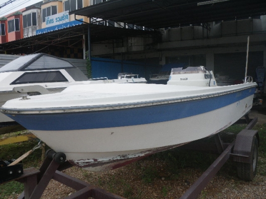 เรือ Yamaha 17 ฟุต ป้อมกลาง