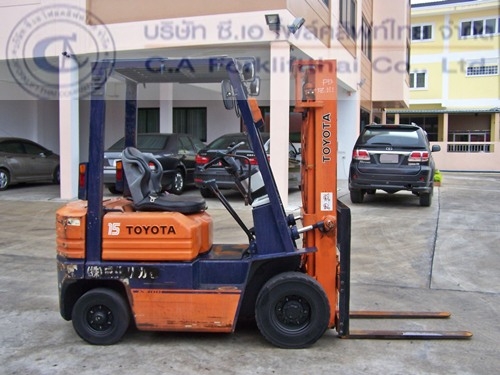ขาย รถโฟล์คลิฟท์ TOYOTA รุ่น 5FGL15